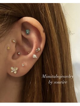 スリール(sourire)/耳ツボジュエリー