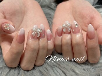 ニナズネイル(Nina's Nail)/持ち込みデザイン