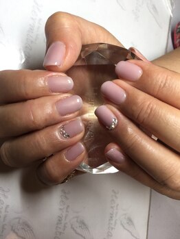 ネイルケアサロンエルミタージュ/シンプル定額デザイン¥5400