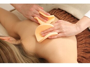 エピハウスカウイ(epi house kaui)/背中脱毛