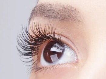 カラット 二の宮店(KARAT)の写真/【9/3移転リニューアル☆】お得な価格×高技術で貴女の魅力を引き出し、理想の目元を実現します。