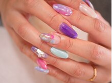 リットネイル(Lit nail)/Halfplan