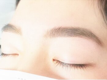 アイズ 深谷店(I's)/美眉で清潔感たっぷりの目元に!