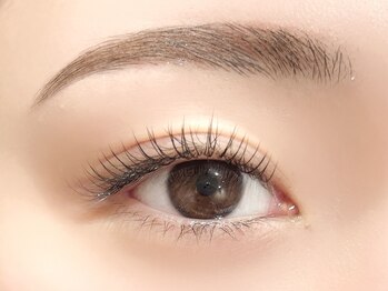 スリーラッシュアンドエルフネイル 折尾浅川店(threelash&elf.nail)