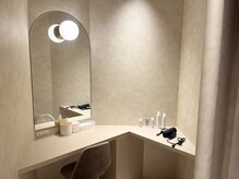 レディアンスの雰囲気（メイクルーム完備！仕事・学校帰りやその後予定がある方にも◎）