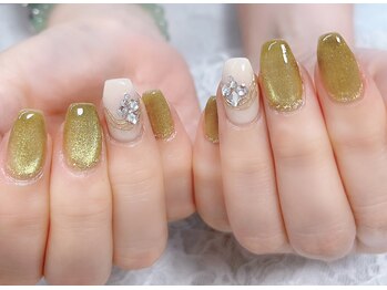 ディアリーネイル(Dearly Nail)/マグネット&ビジューネイル