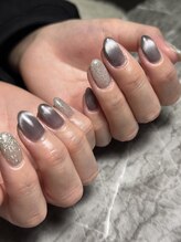 ユルックネイル(yluck nail)/マグネット/フラッシュ/グレー