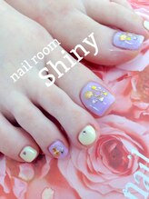 ネイルルーム シャイニー ひたち野うしく店(Shiny)/フットネイル