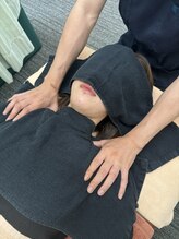 かみなかひかり整体院/【肩周りの施術風景】