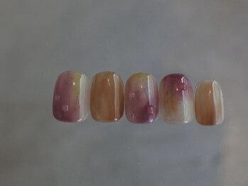 オムズ(om's)/いちじく ニュアンス 秋ネイル