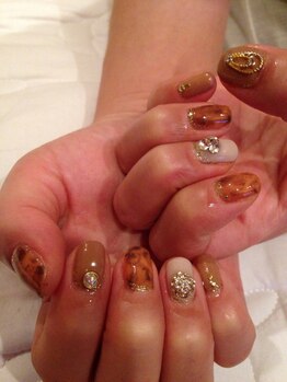 カナ ネイル(Kana nail)/人気爆発べっ甲ネイル