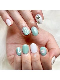 ミントグリーンフラワーデザイン