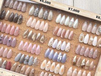 チル(CHILL)の写真/《定額コースで最旬トレンドネイル*》ちゅるんと透明感のある指先でテンションUP♪【岸和田/春木駅すぐ】