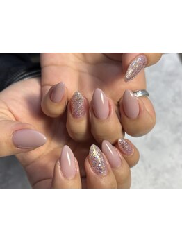 シンプル系（オフィス・日常）が得意