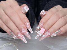 Eli Nails 新宿【エリネイルズ】《長さだし専門店/つけ放題/持ち込み/スカルプ》/ピンク、キラキラ