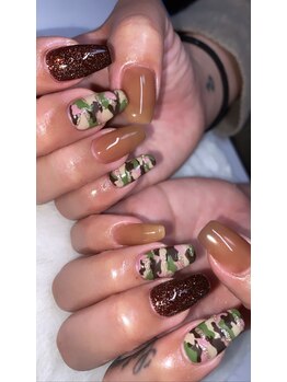 迷彩×つけ放題