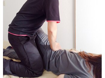 アリアーレ(ALIARE)/骨盤調整　１