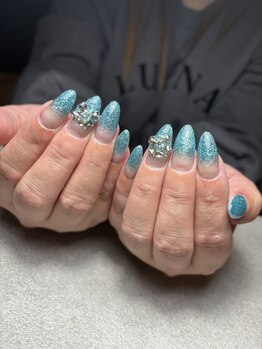 アリュール(allure)/