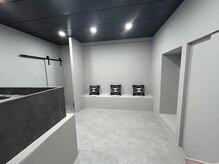 サロンリアンジュ ひたちなか店(Salon Liange)の雰囲気（内装はモノトーンで高級感あふれています！）