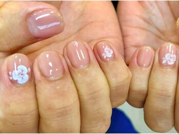 カラーネイル つくば(KOLOR nail)の写真/お仕事で華美なネイルができない方にもおすすめ★美フォルムにこだわったベース作りでワンカラーでも満足◎