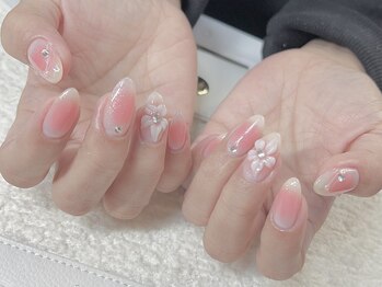 ティナ ネイルスタジオ(Tina Nail Studio)/