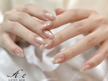 サロン エース(salon ace)の写真/シンプルかつ手をキレイに見せたい、存在感もあるネイルをしたい、、、