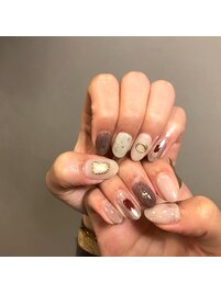 ニュアンスネイル　8140円