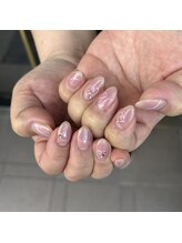 トータルサロン 白べぇーっ プラス/チークネイル♪