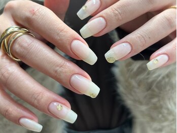 ジーナ 荻窪店(Zina)の写真/《全メニュー初回オフ無料！》指先を綺麗に魅せるデザインが人気♪自爪に優しいパラジェル取扱いサロン♪