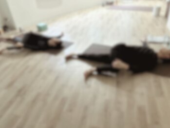 南林間駅前スタジオ メローヨガ(Mellow-Yoga)/更年期の症状も和らぐヨガ効果