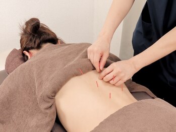 からだ元気整体院 初台南口院/施術風景