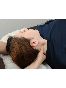 首・肩のつらさを改善したい