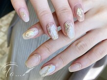 トゥ(To...)/ホワイトニュアンスネイル