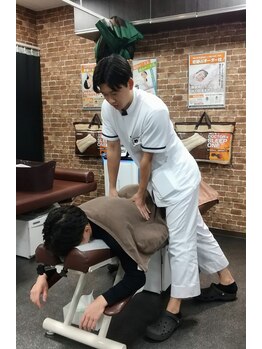 船橋駅前整骨院/腰痛