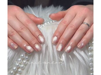 マグロ ネイルサロン/