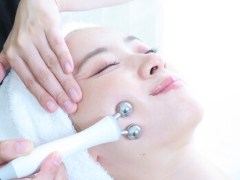 アイリープ(eyeleap)の写真/【最近老けたかも】と感じたら内側から細胞ケア！眠っていたハリ・ツヤをピーンと呼び覚ます♪ハリ艶UP！