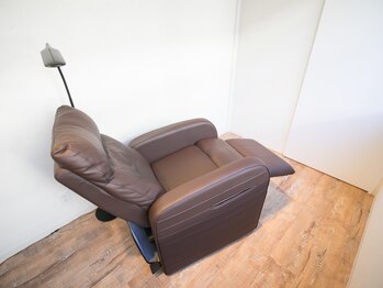 サーティースリー 横浜元町(Thirty3)/完全個室での施術【マツエク】