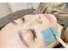 ハニーアイズ(Honey Eyes)/女性フェイシャルwax