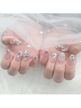 シュシュ(Chou Chou)/シルバー×ビジューネイル