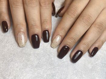 深みブラウンレッドネイル♪