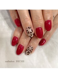 定番！レオパードネイル