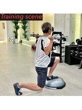 エボ パーソナルトレーニングジム 吹上店(E.V.O)/お客様のトレーニングシーン