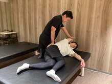 TACプレミアジム 春日後楽園/パートナーストレッチ【二の腕】