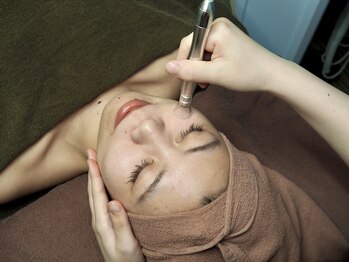 ビハダ(BIHADA)/毛穴の悩みにアプローチ！