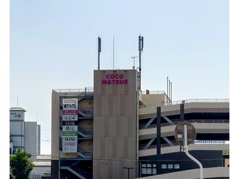 オロチ整体(OROCHI整体)/COCO MATSUEビル 立体駐車場