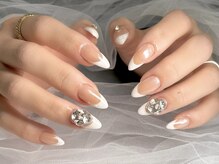 バタフライ 津田沼店(Butterfly)/白フレンチ×ミラー