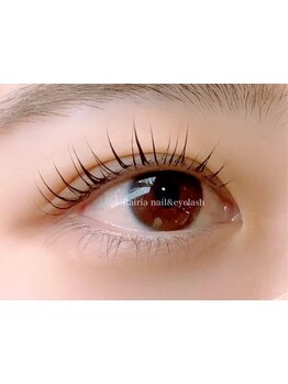 目の形にあったエクステ提案が得意