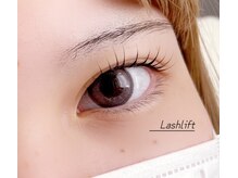 アンフルール ミー(Un Fleur mee)/ラッシュリフト