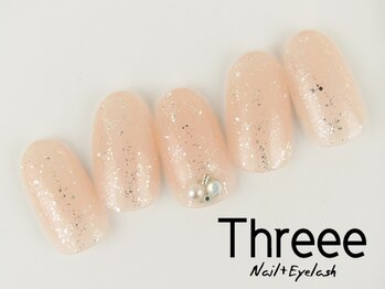 スリーネイルプラスアイラッシュ(Threee Nail+Eyelash)/キラキラネイル