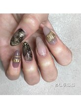 ブレス(BLESS)/手書きアート×リング